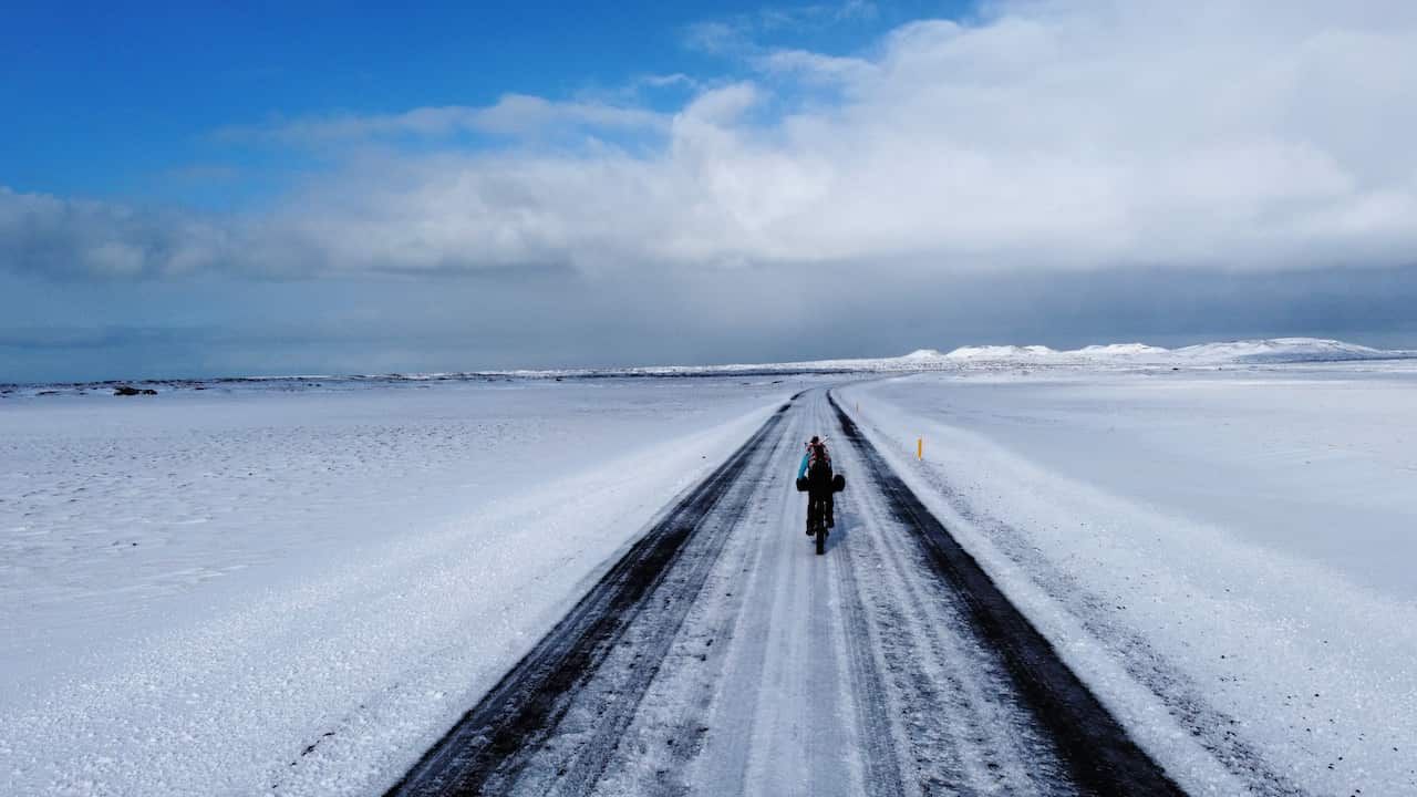 omar di felice in Islanda.JPG