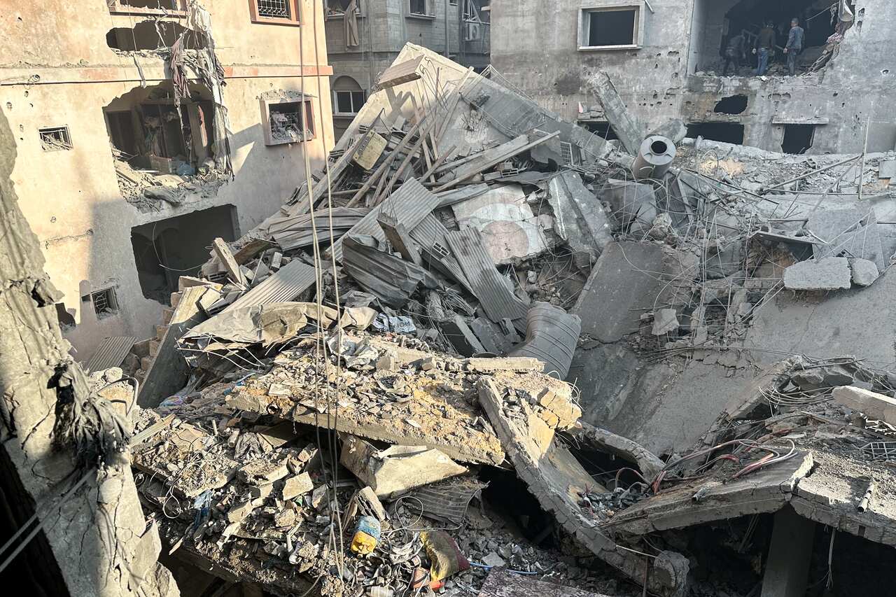 Palestinian Territories: Military strike on Gaza Strip