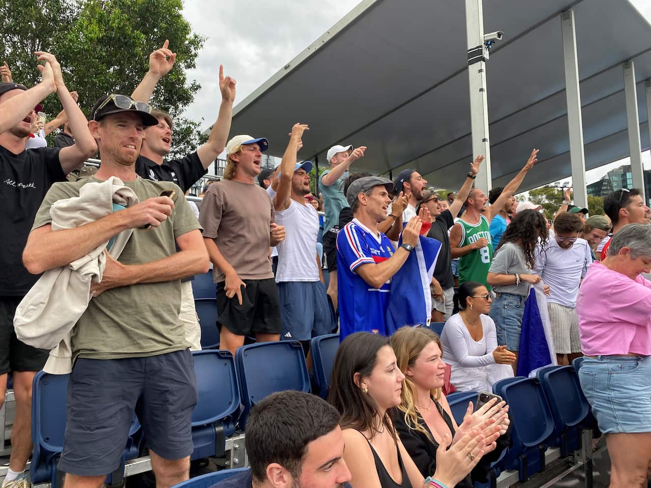 AO 2025 french supporters 2.jpg