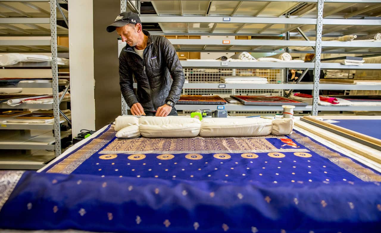 Chandravali, Vinay Narkar. Sutr Santati at Melbourne Museum. Photo by Tim Carrafa (23).jpg