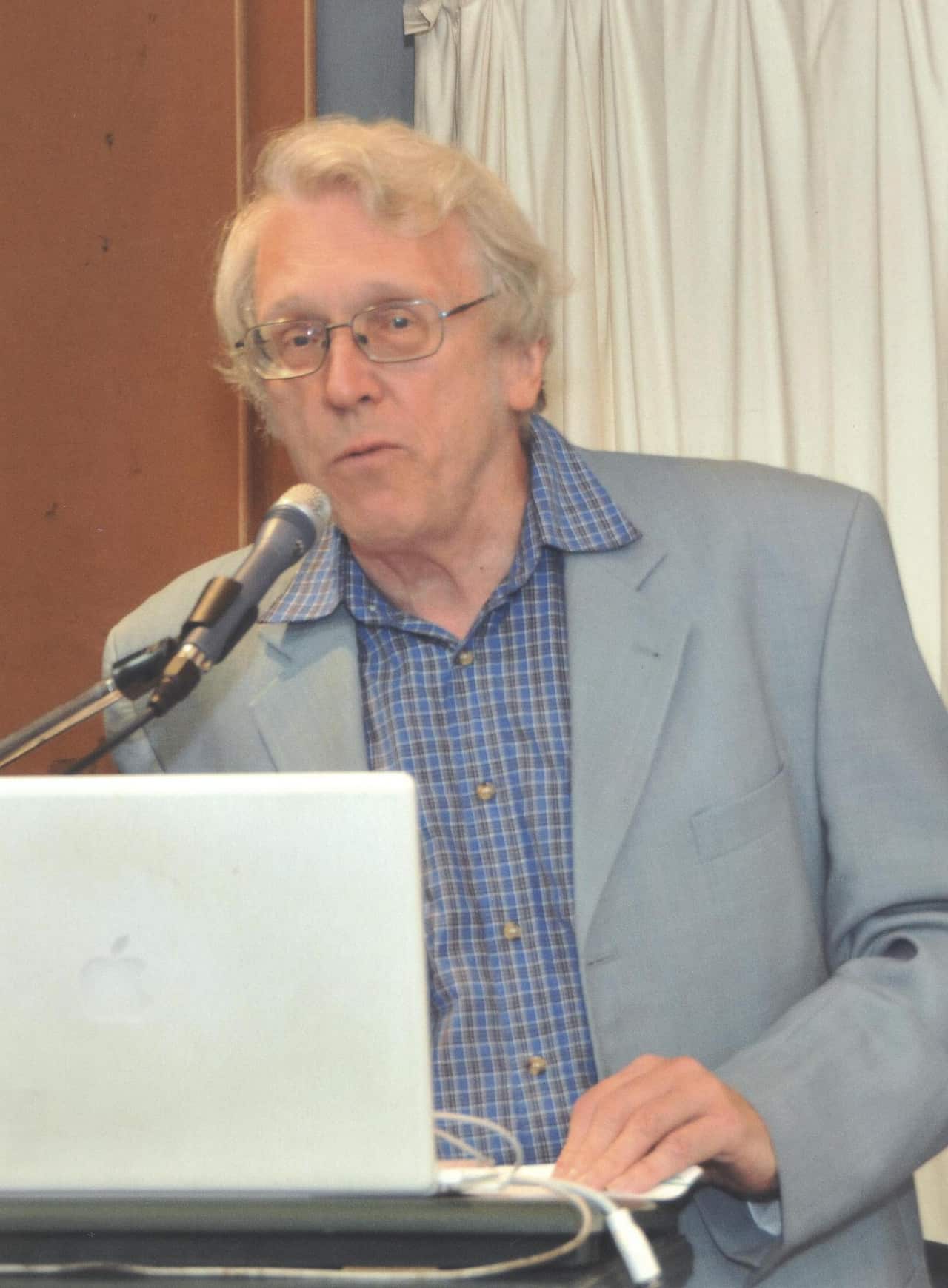 ALFRED VINCENT MARTIOS 2012.jpg