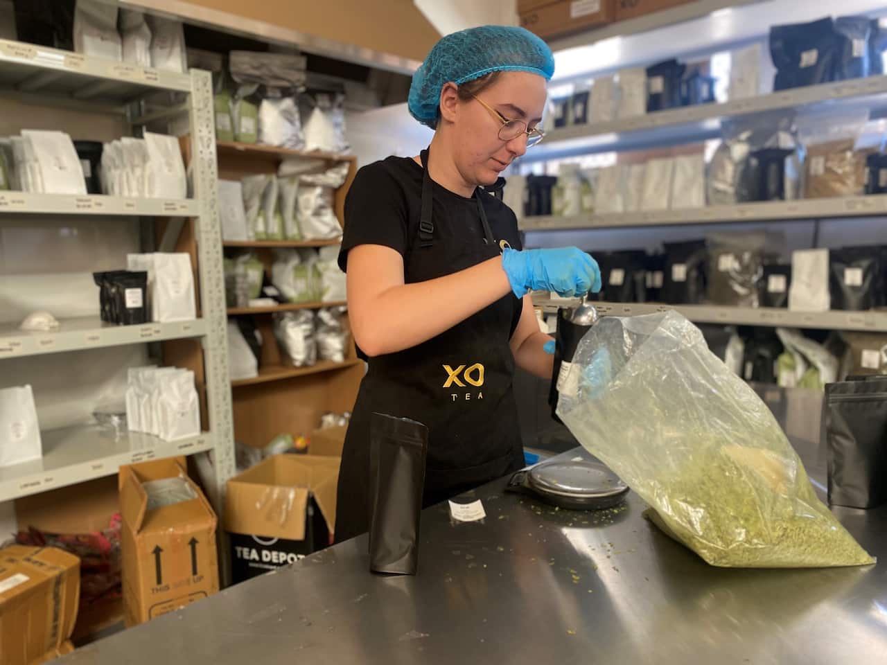 Xo tea being packed 