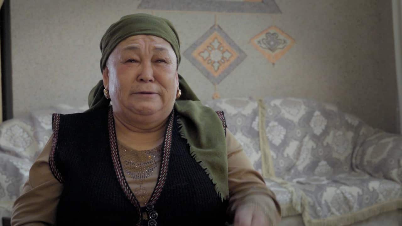 Kazakh woman whose sons are missing in China