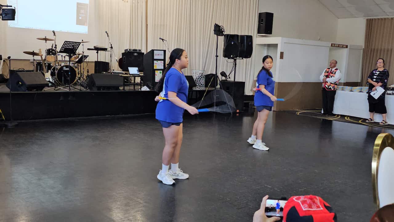 Sophia and Grace Thao.jpg