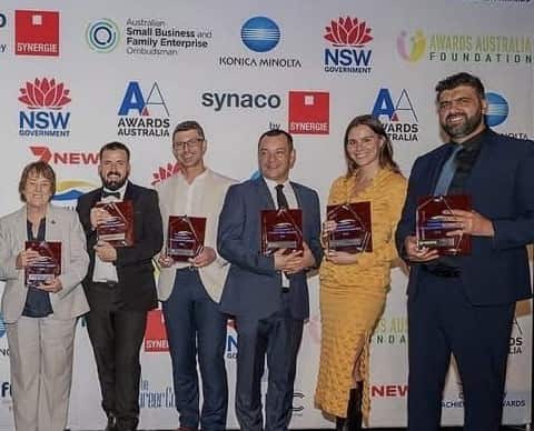 Mahmmoud Kaskeen with Winners.JPG