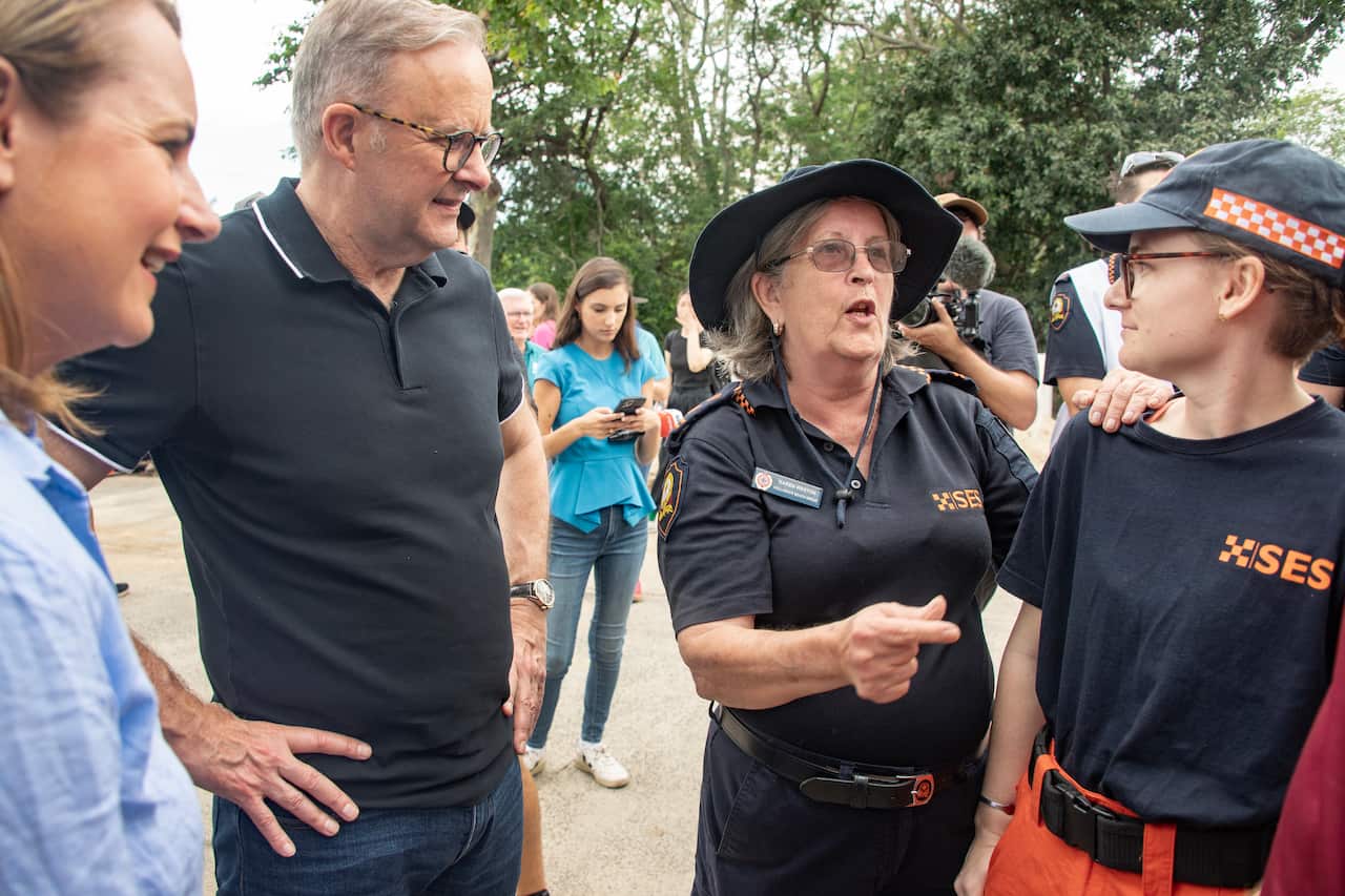 Anthony Albanese talking with SES volunteers