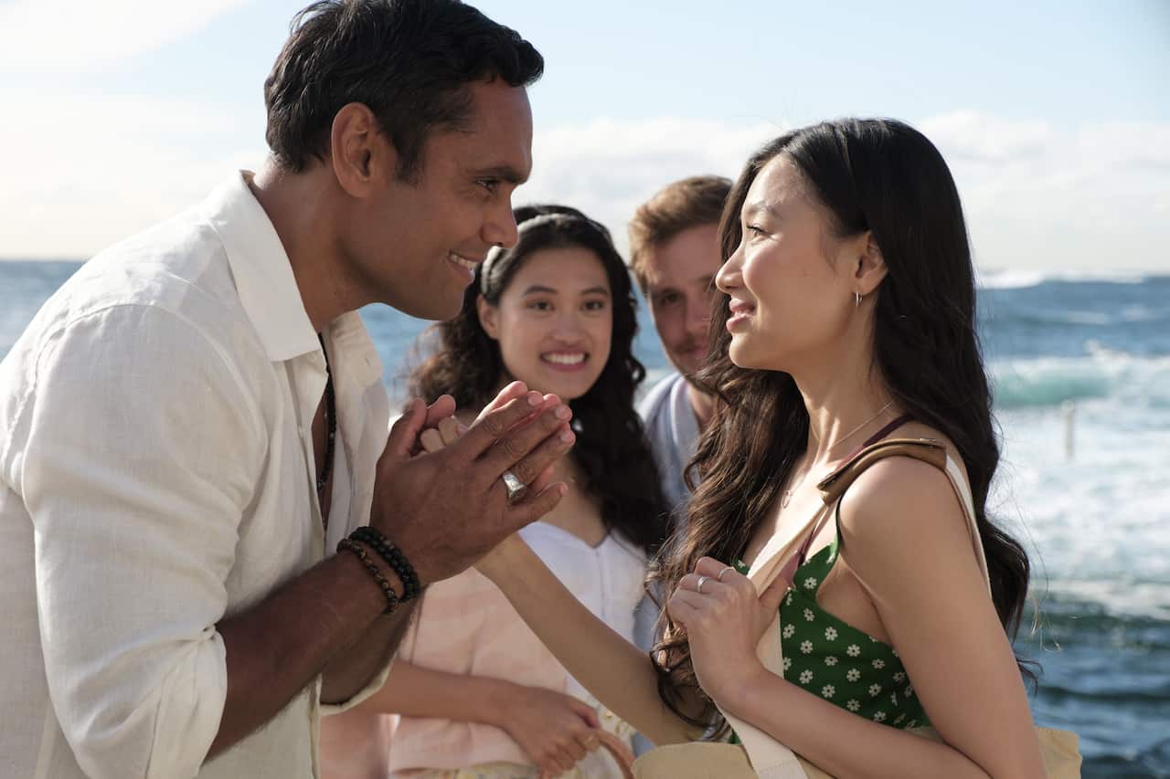 5BD_JP_Sc44_45130252_ Lia Ling (Shuang Hu), Curtis Osman (Rob Collins), Alice Ling (Tiffany Wong) & Nigel (Scott Lee) at Wiley's Baths.jpg