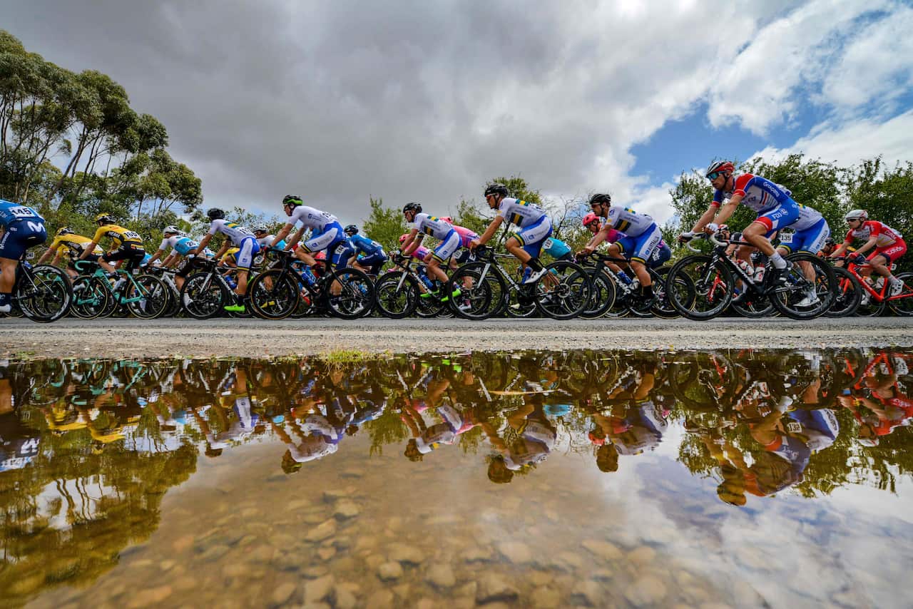 TOPSHOT-CYCLING-AUS-TDU