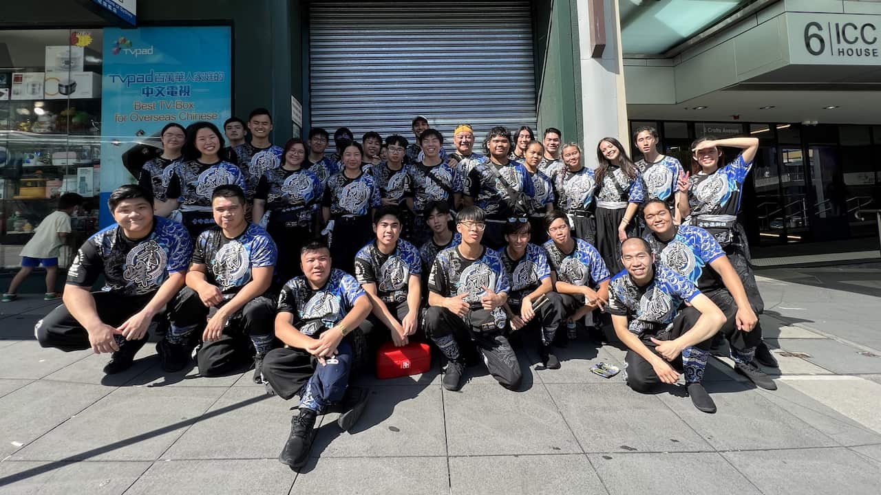 Qing Fong Lion Dancee