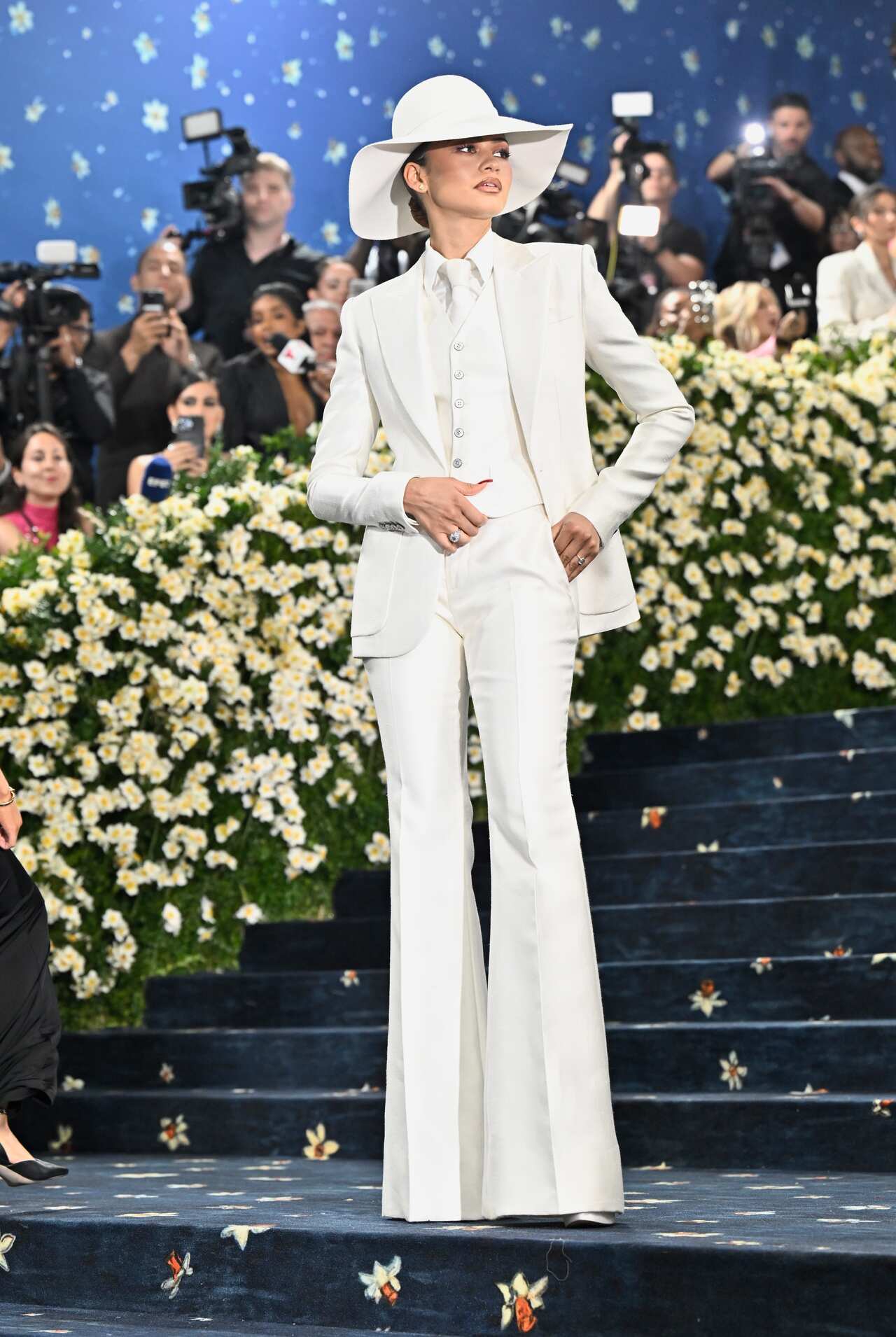 Zendaya arrives at the Met gala