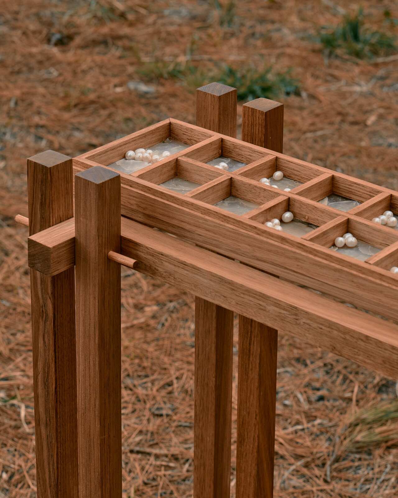 John_Gatip_Bale_Sungka 1_Image by Jack Carlin.jpg