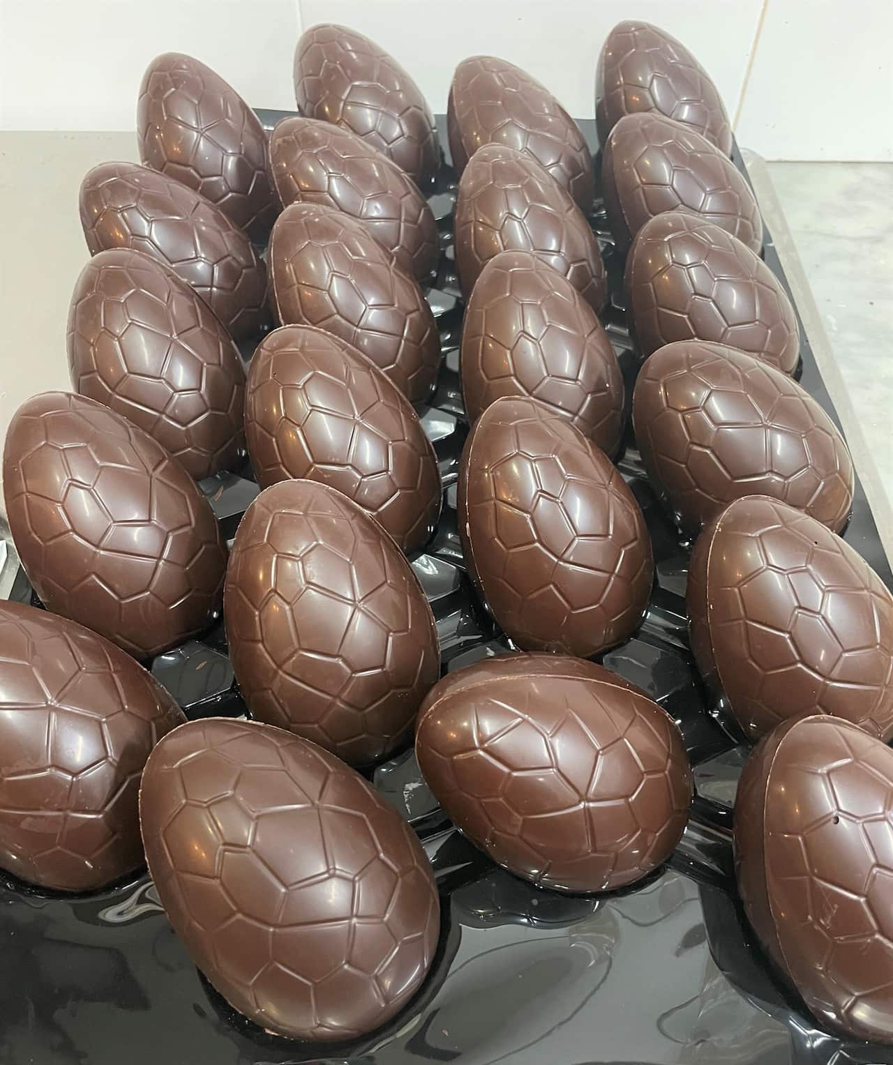 Chocolate eggs at Du Plessy Pralin