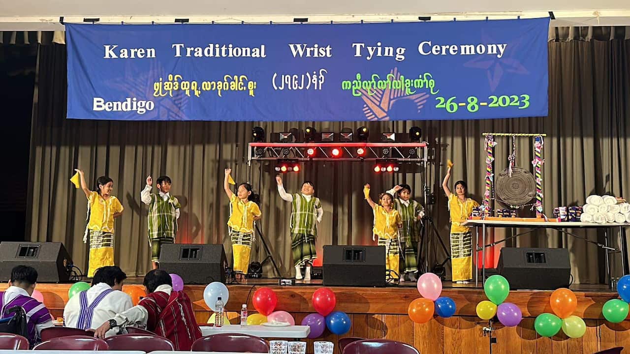 Karen traditional Don Dance at Karen Wrist Tying ceremony in Bendigo. Source: BKYN