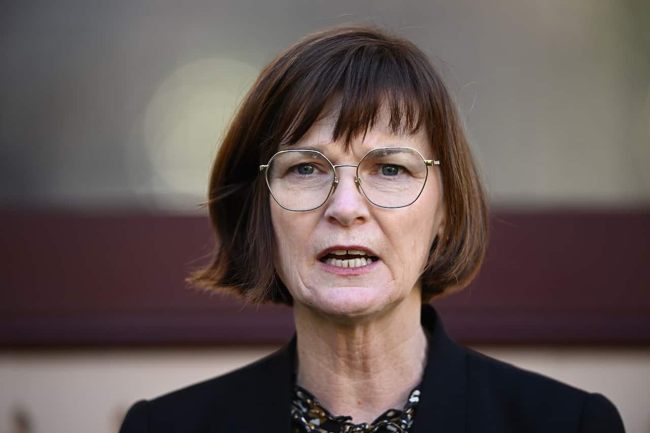 รัฐมนตรีกระทรวงสาธารณสุข รัฐวิกตอเรีย แมรี-แอน โทมัส (Mary-Ann Thomas)