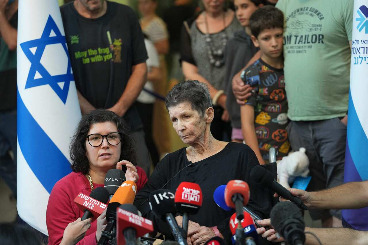 Kidnapped Israeli Yocheved Lifshitz during a press conference following her release