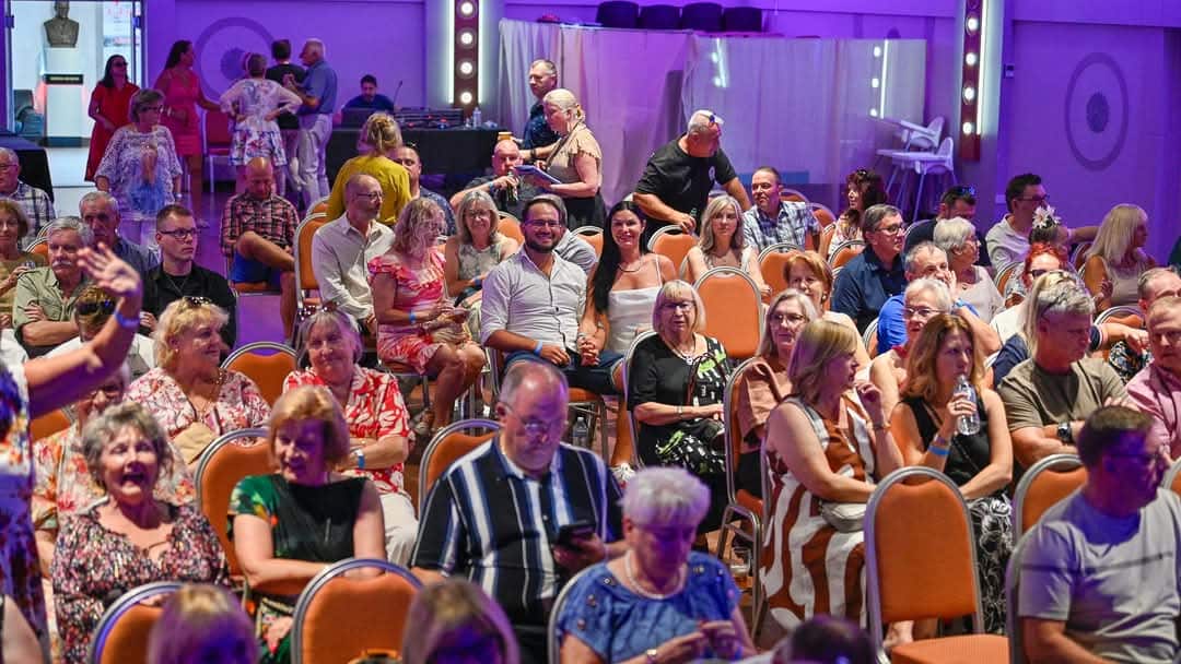 publicznosc daniec.jpg