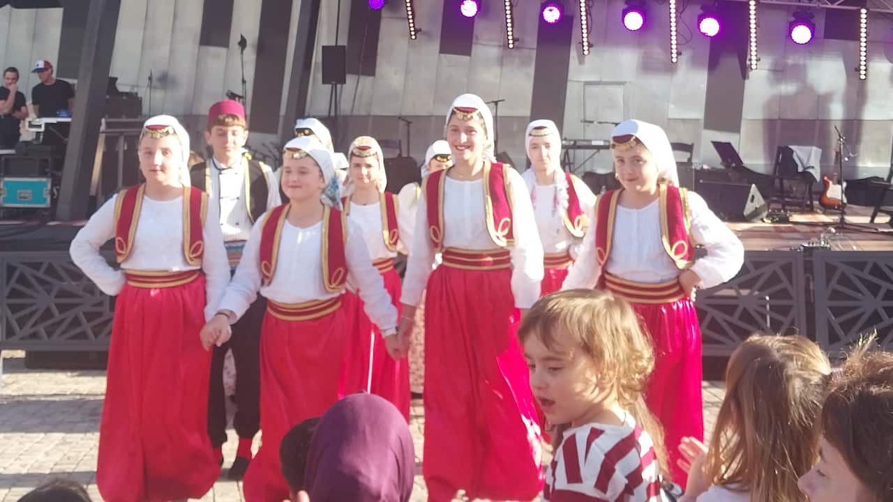 SalamFest 25, srednja grupa KUD-a Dukat.jpg