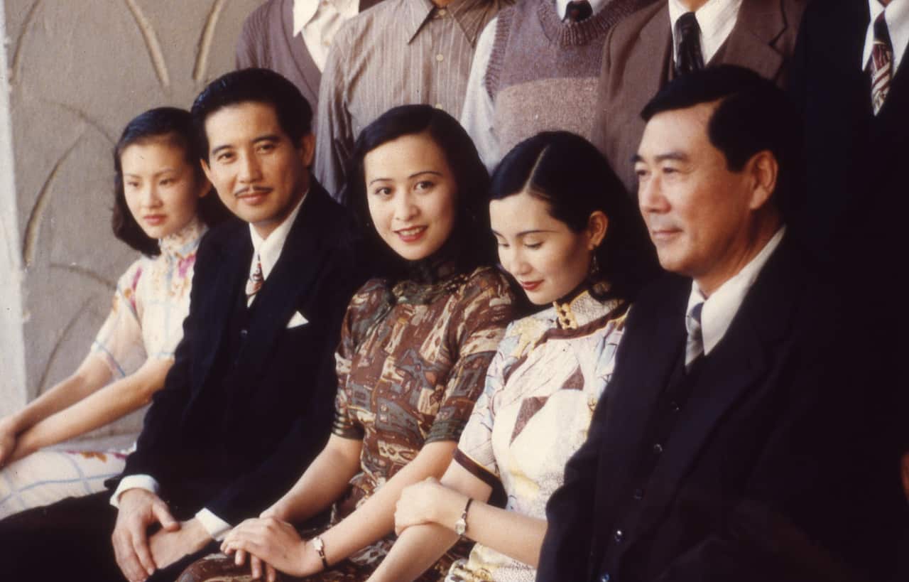 GH287 Centre Stage S10.jpg