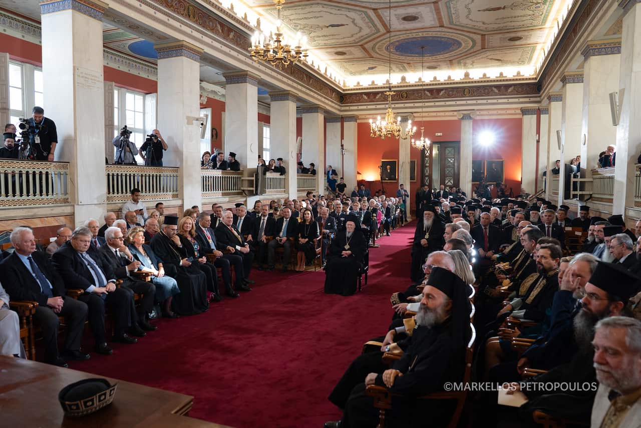 Αναγόρευση κεντρική.jpg