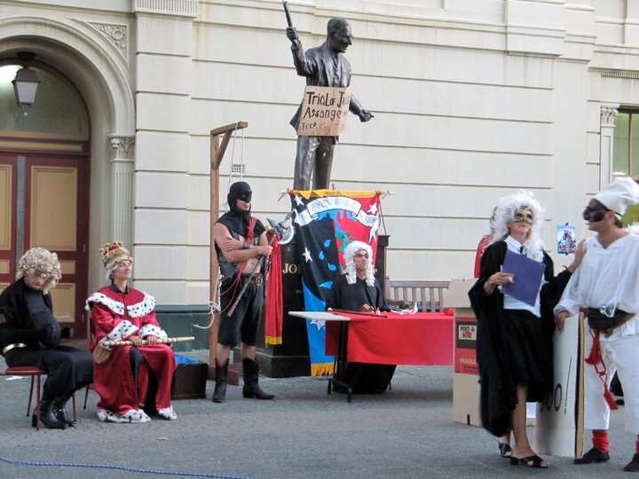 2011 Fremantle KOC Julian Assange on Trial before Justice DeLaid of the Court of No Appeal of the Fremantle Carnival Tribunal.jpg