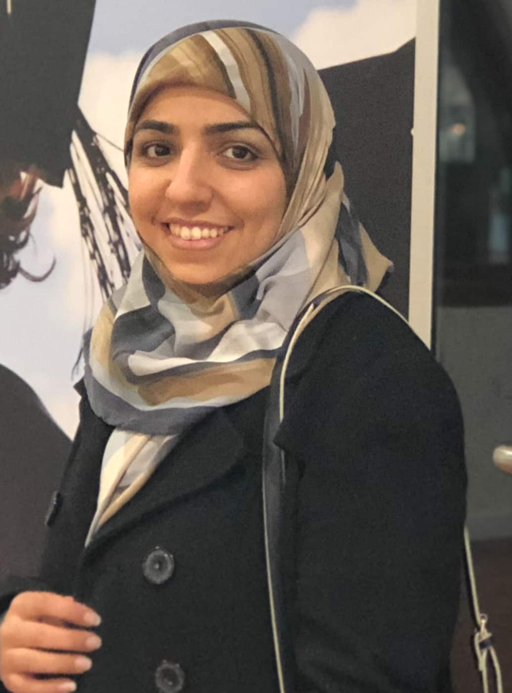 Dr. Farah Ansari 2.PNG