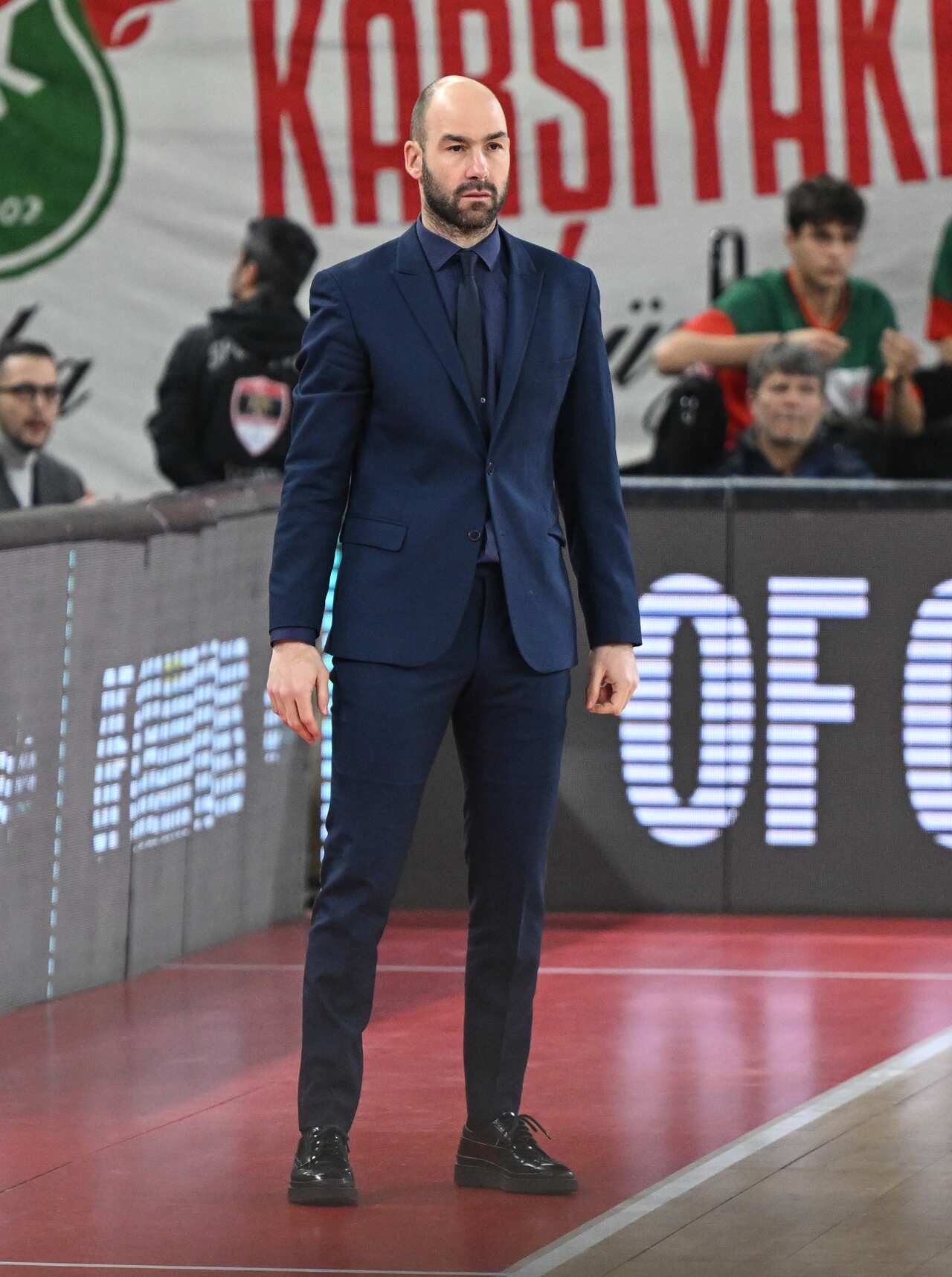 Pinar Karsiyaka v Peristeri - FIBA Champions League