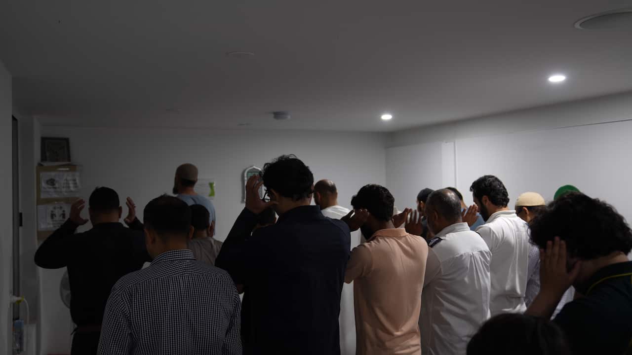 The Artarmon Mosque in the Northern shores of Sydney has become a beacon of hope and generosity for the Muslim community during the holy month of Ramadan.