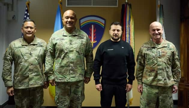 Following his official visit to Norway, President of Ukraine Volodymyr Zelensky visited the U.S. Army Command in Europe, which is based in Wiesbaden, Germany..jpeg
