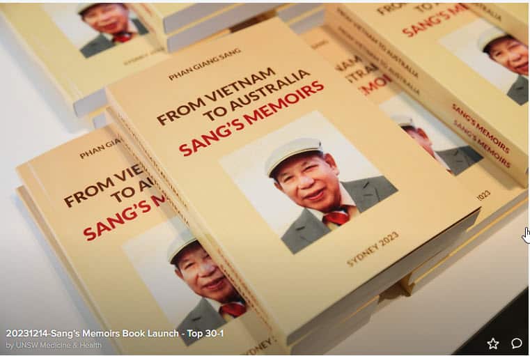 Quyển tự truyện 'From Vietnam to Australia'.jpg