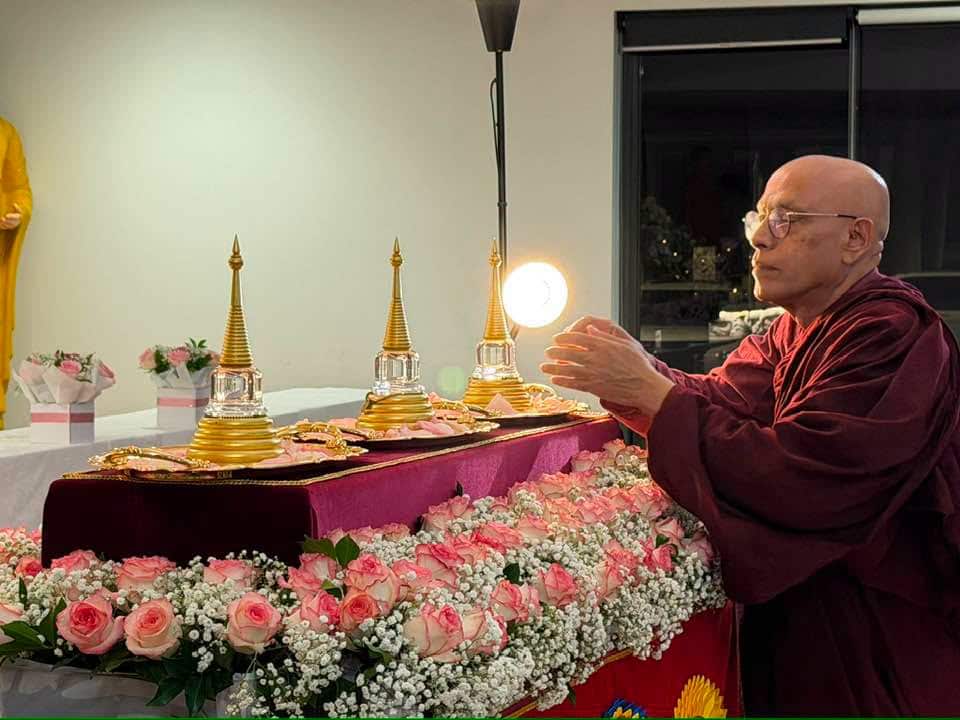 Wattegama Dhammawasa Thero - Dathu Exhibition.jpg