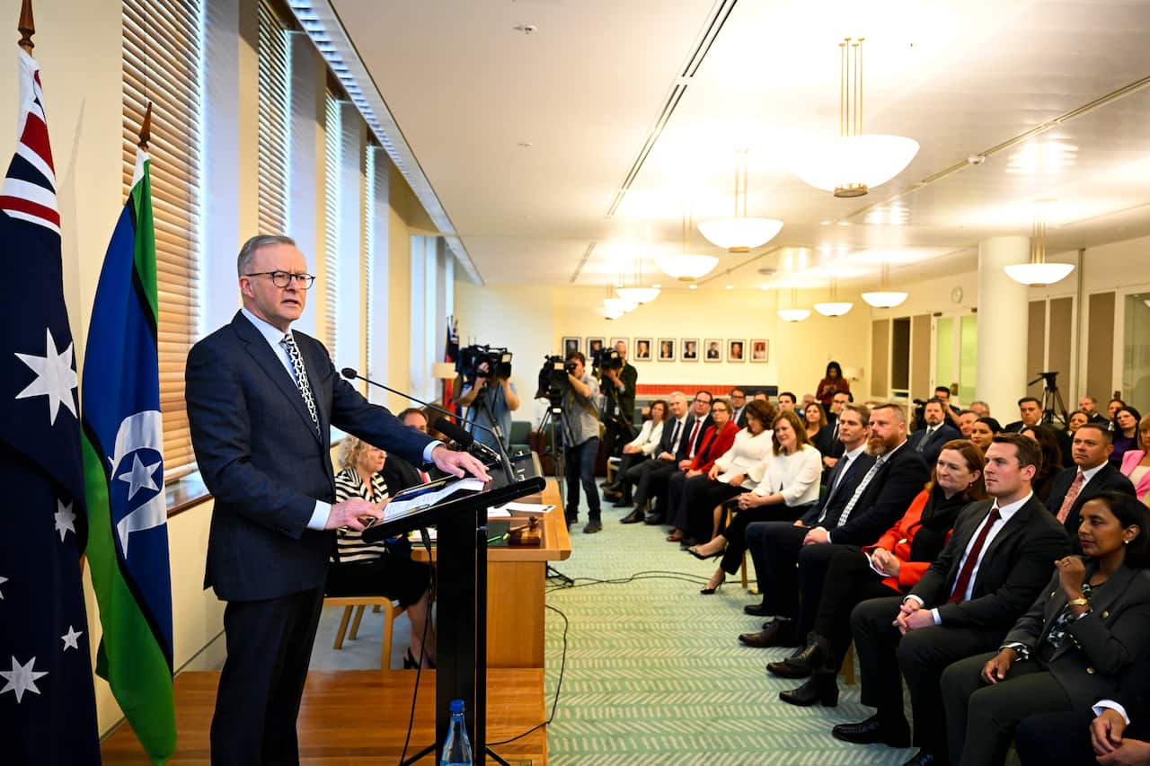 LABOR CAUCUS MEETING