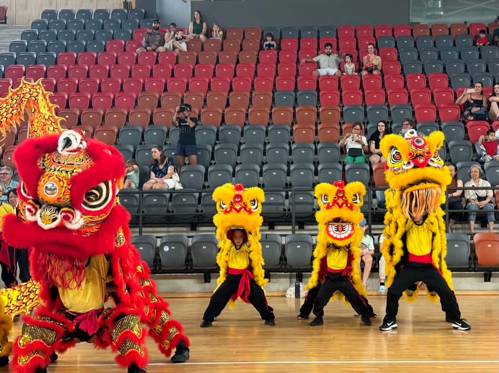 Kids performance 2 by Mo.jpeg