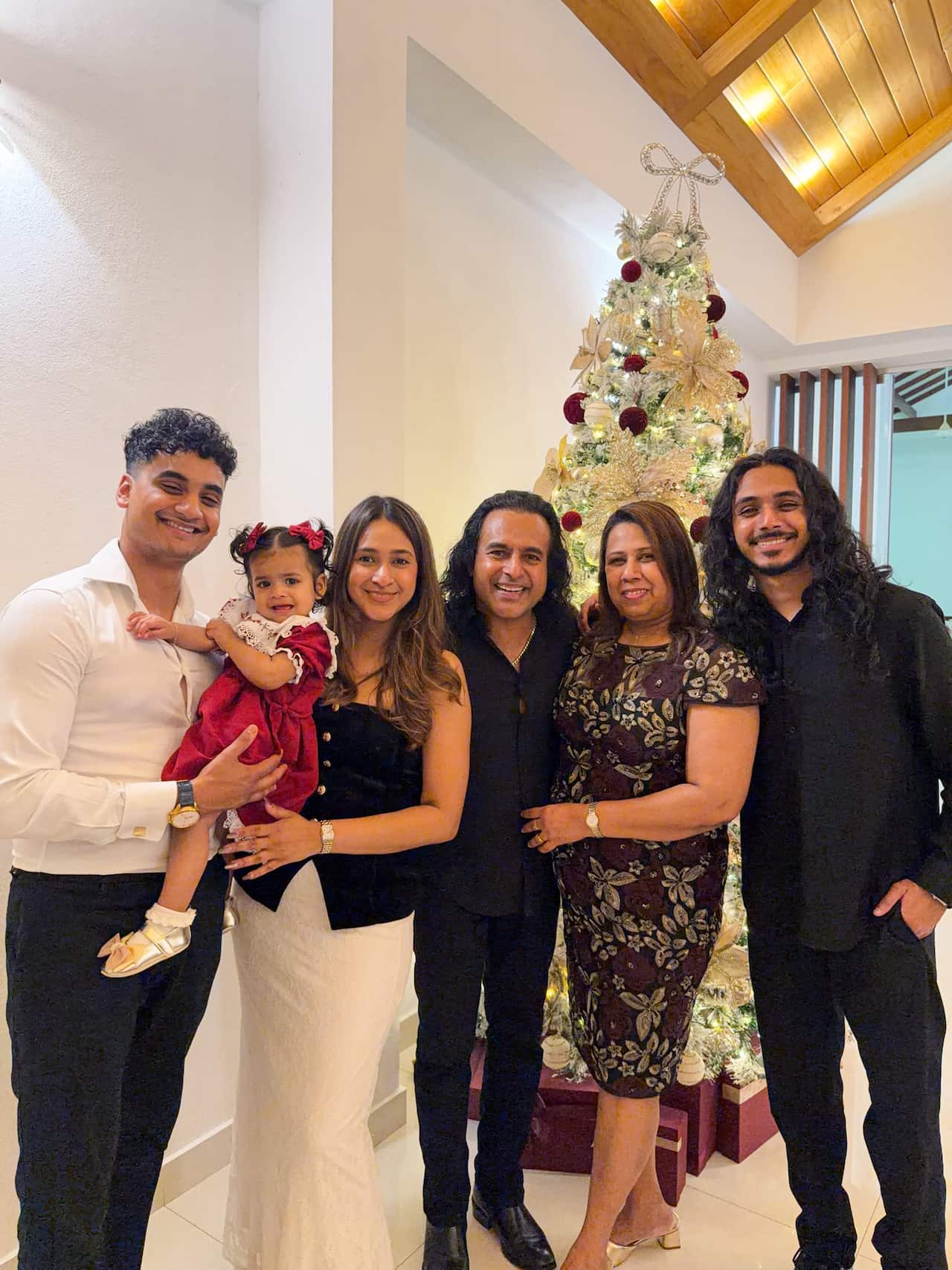 SBS Sinhala Nalin Perera Marians.jpg