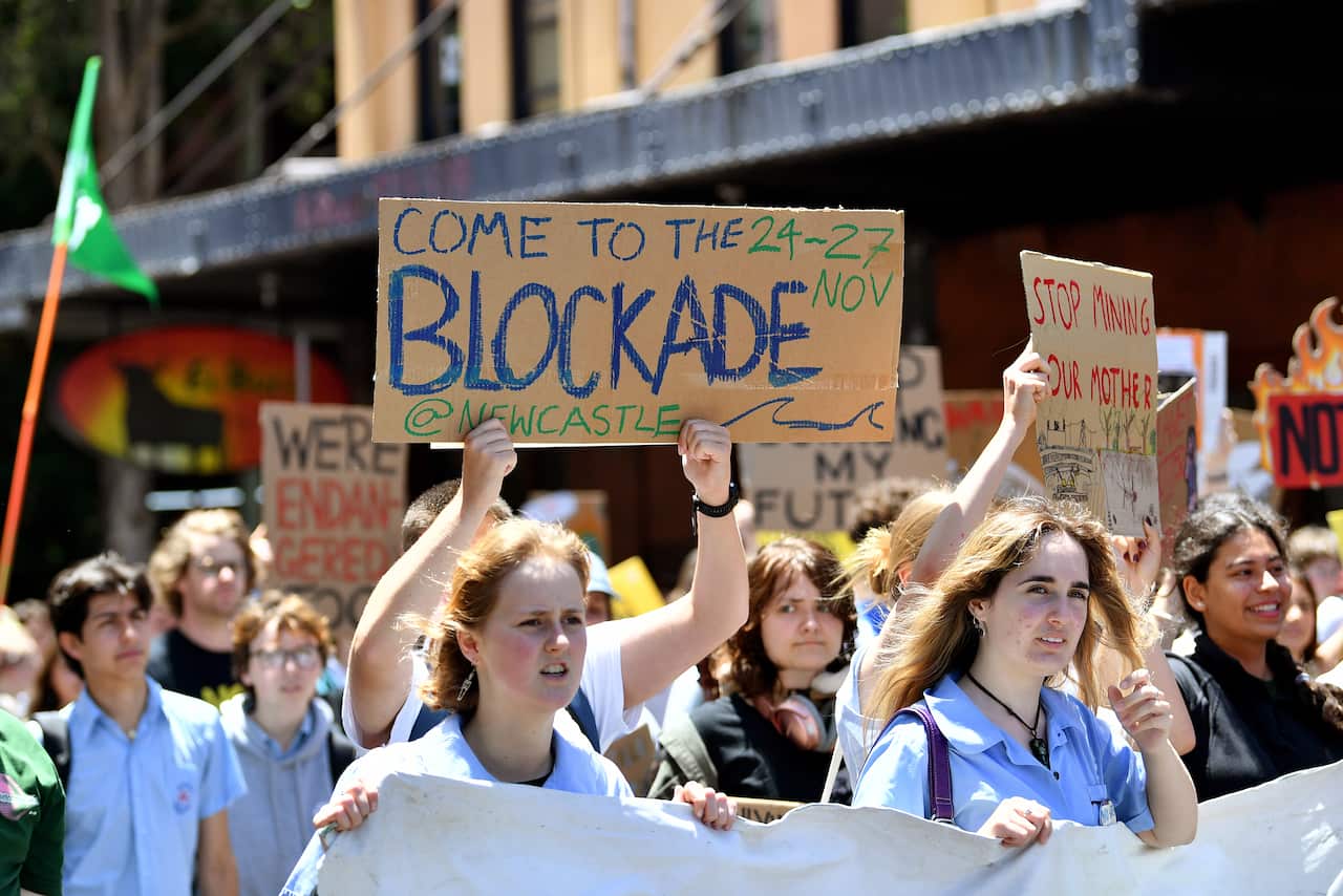 SCHOOLS STRIKE 4 CLIMATE SYDNEY