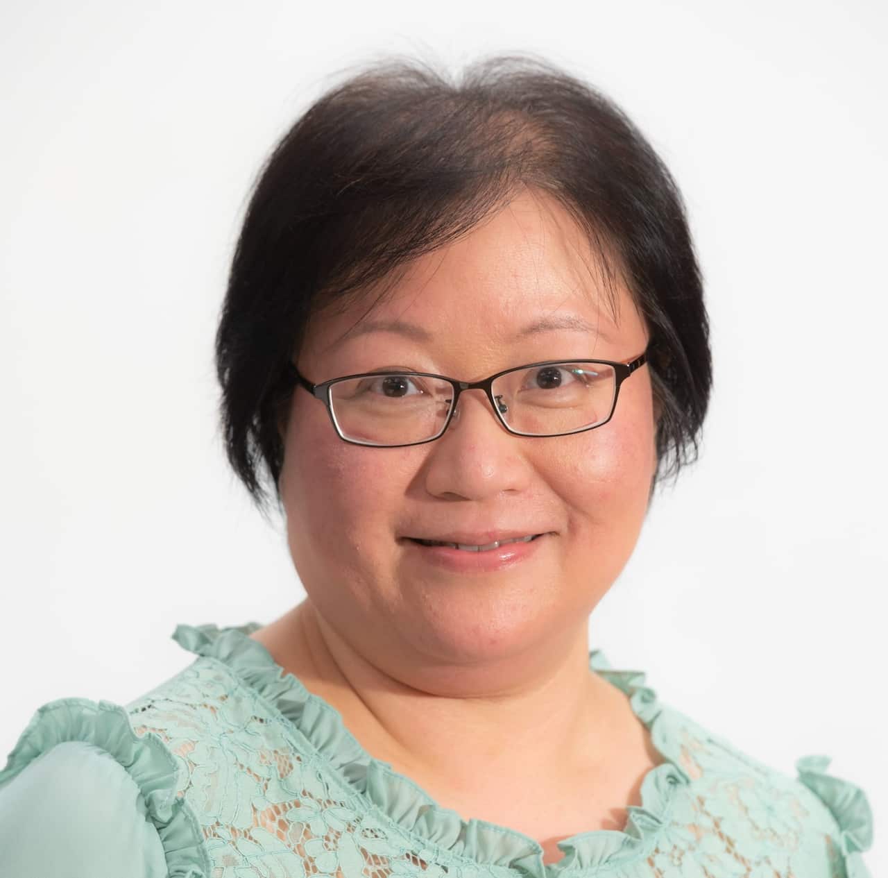 Emily Hung Photo.jpg