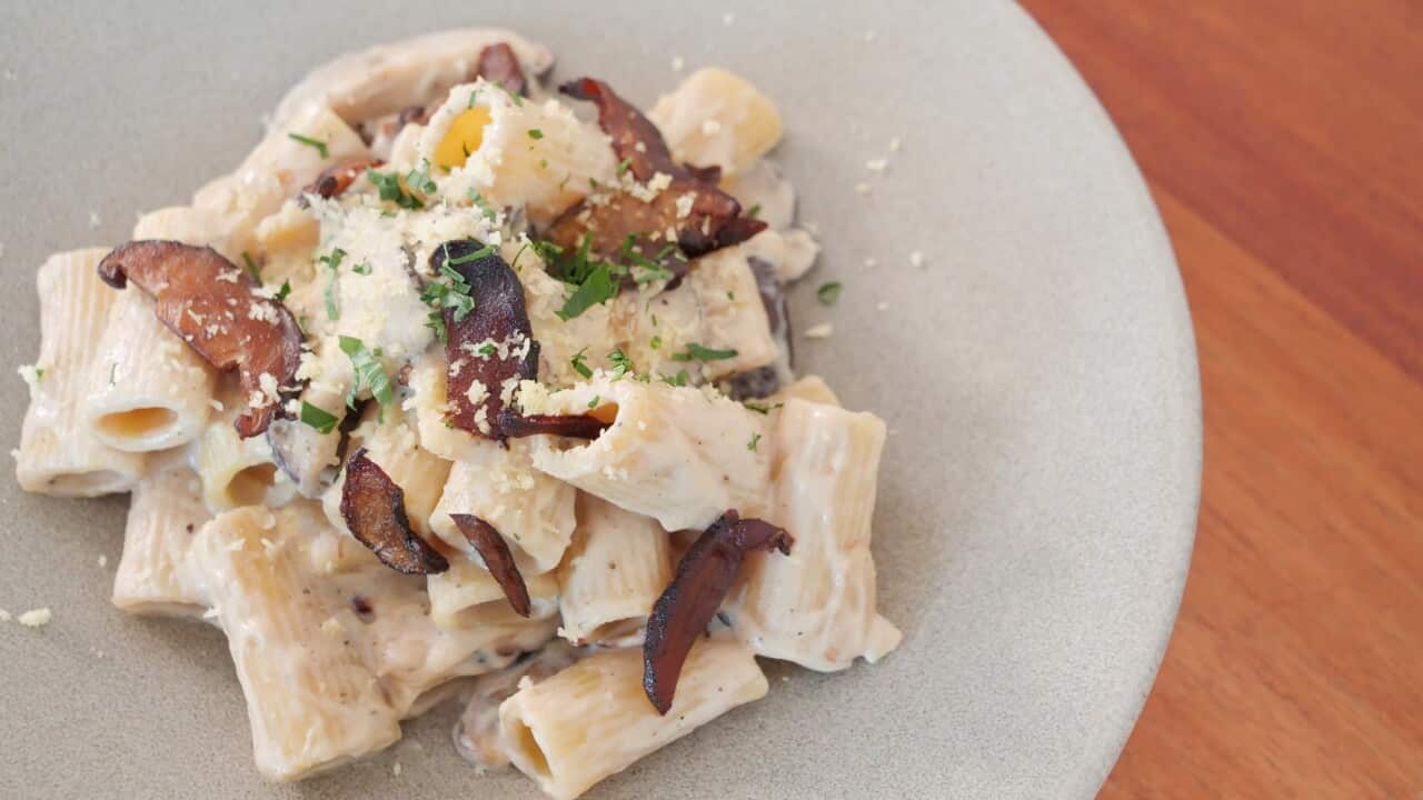 Cashew carbonara with shiitake bacon