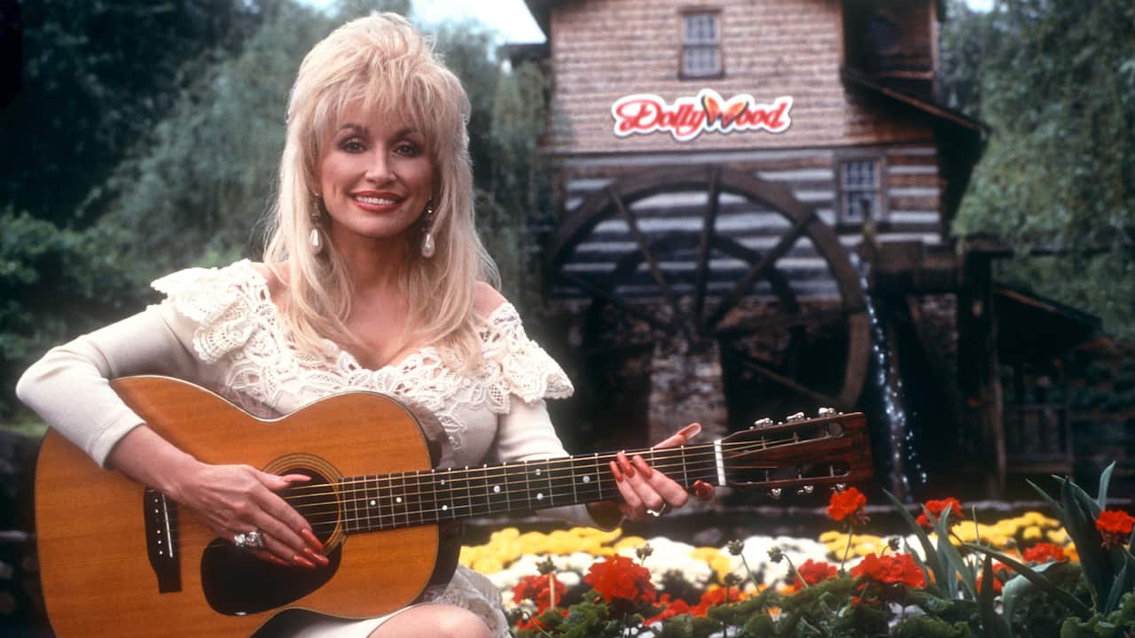 dolly-still-rockin.jpg