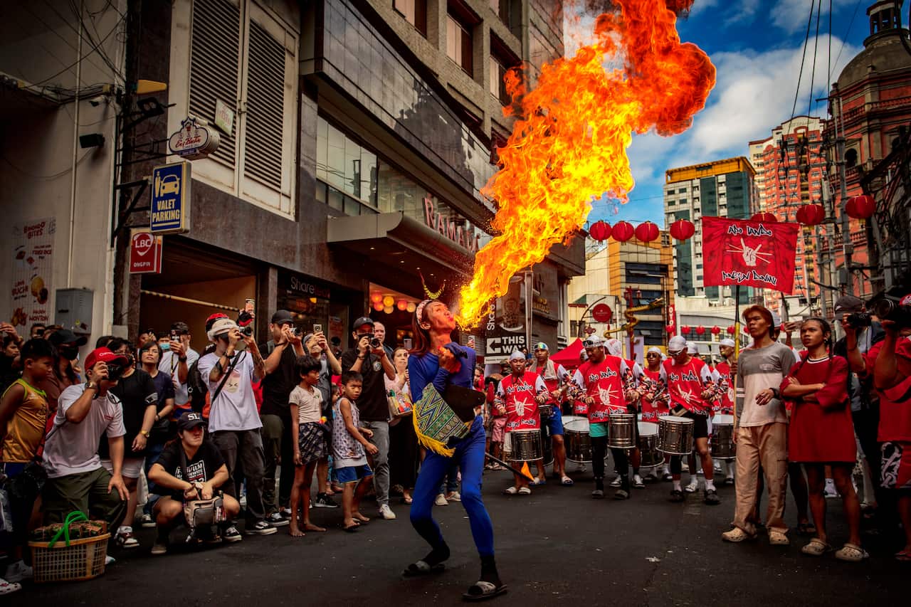 Filipinos Celebrate Lunar New Year