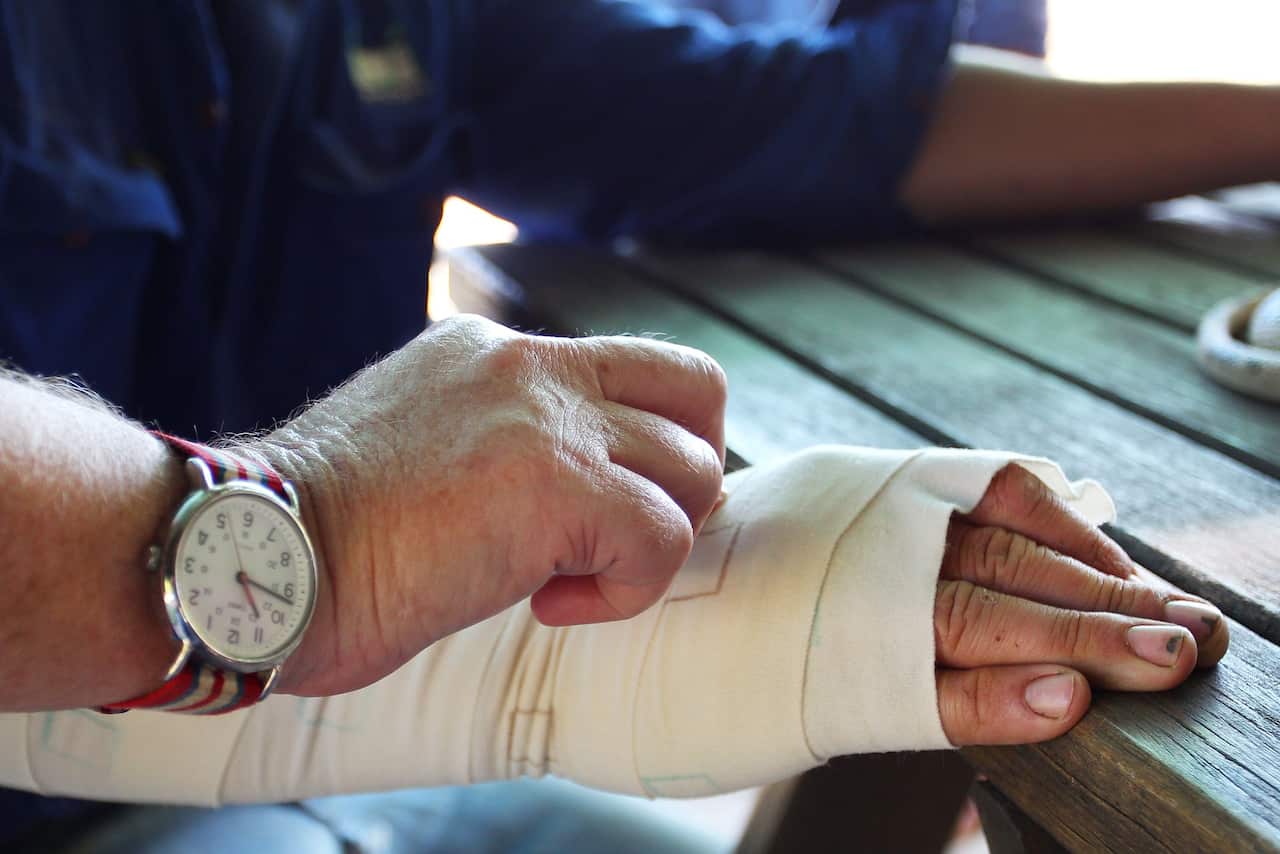 pressure immob bandage.jpg