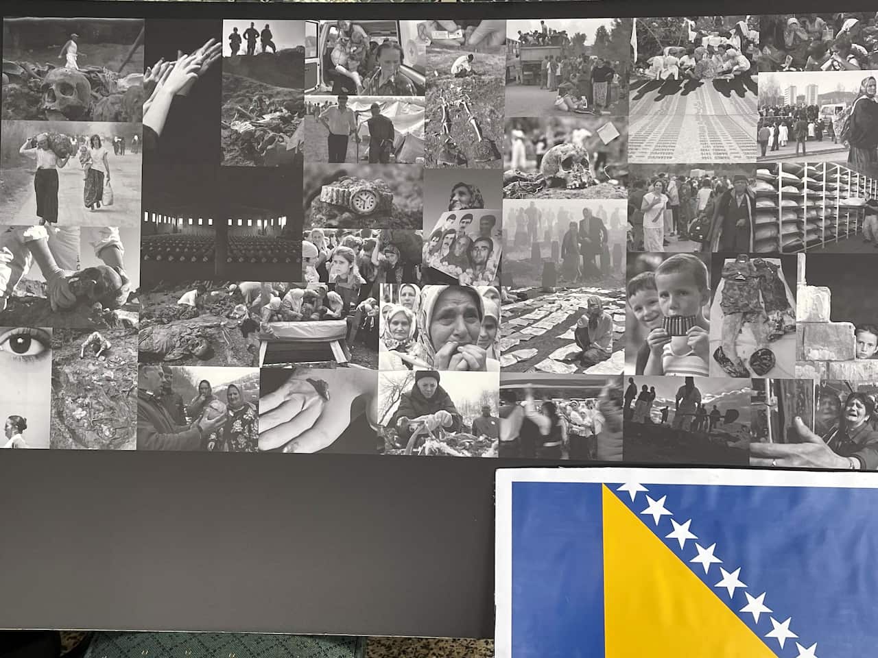 Izložba fotografija u BKSRC Perth povodom obilježavanja Dana sjećanja na Srebrenicu.jpg