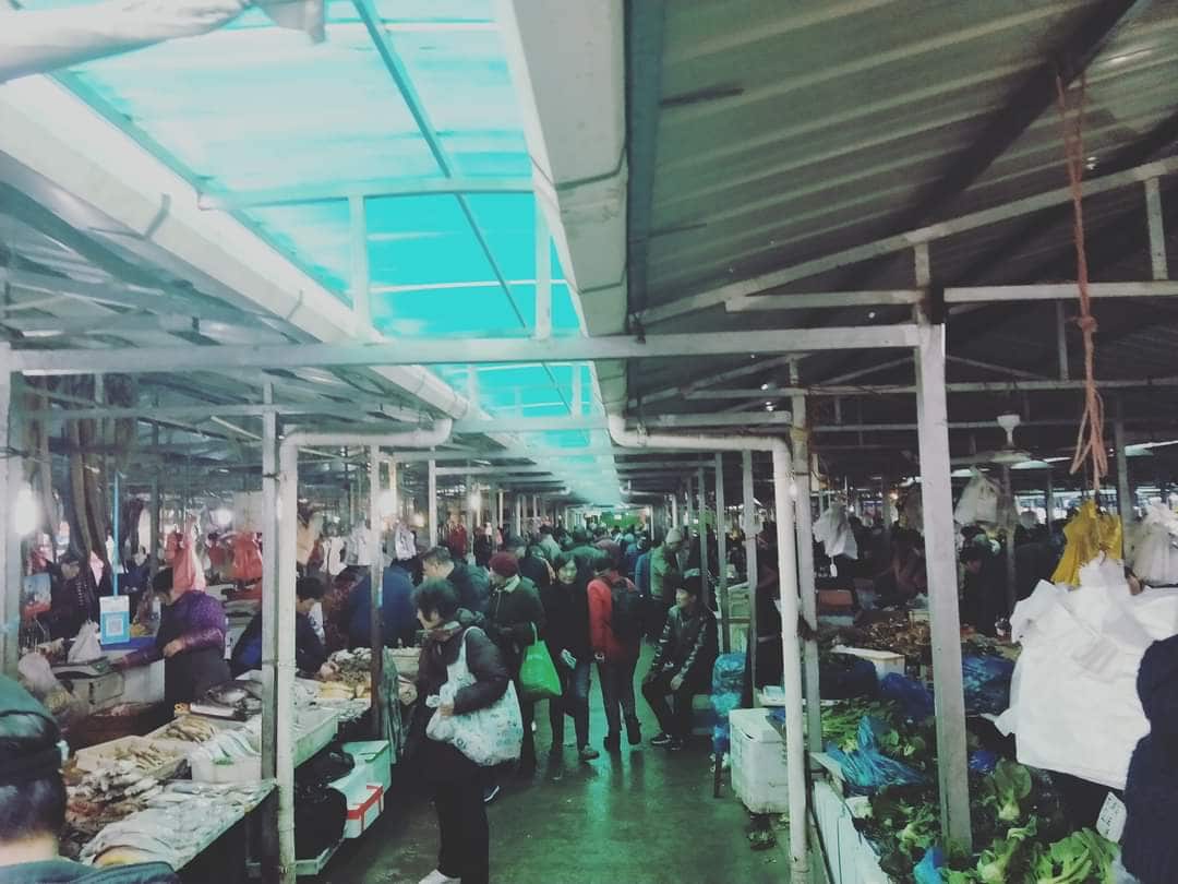 A marketplace in China.jpg