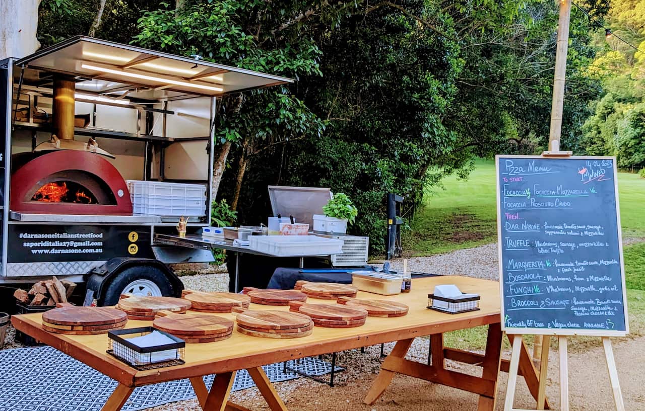 Dar Nasone food truck setup