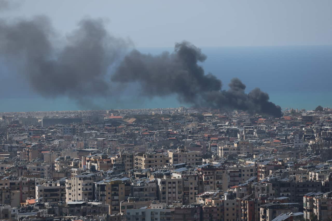 Smoke billows following Israeli airstrikes on Dahieh, in the southern suburbs of Beirut, Lebanon, 17 March 2026.