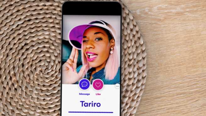 Tari from ‘The Swiping Game’ season three episode “Access All Areas Dating”.