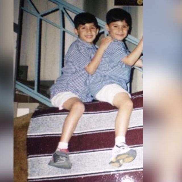 Two young identical twins 