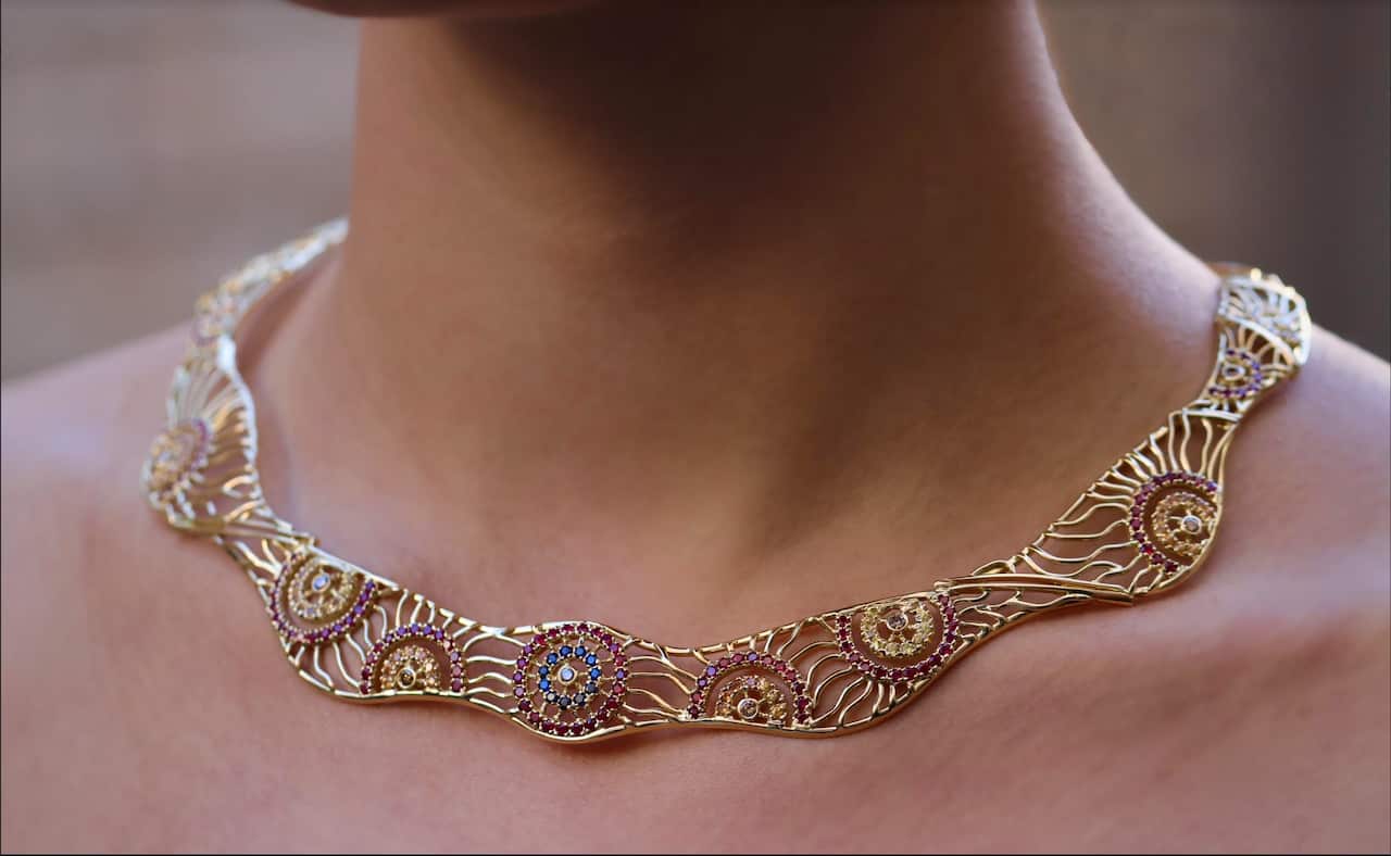 Mantiyupwi Necklace (3).PNG