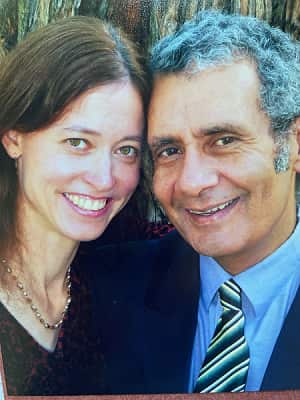 Asim and Helen now resized.png