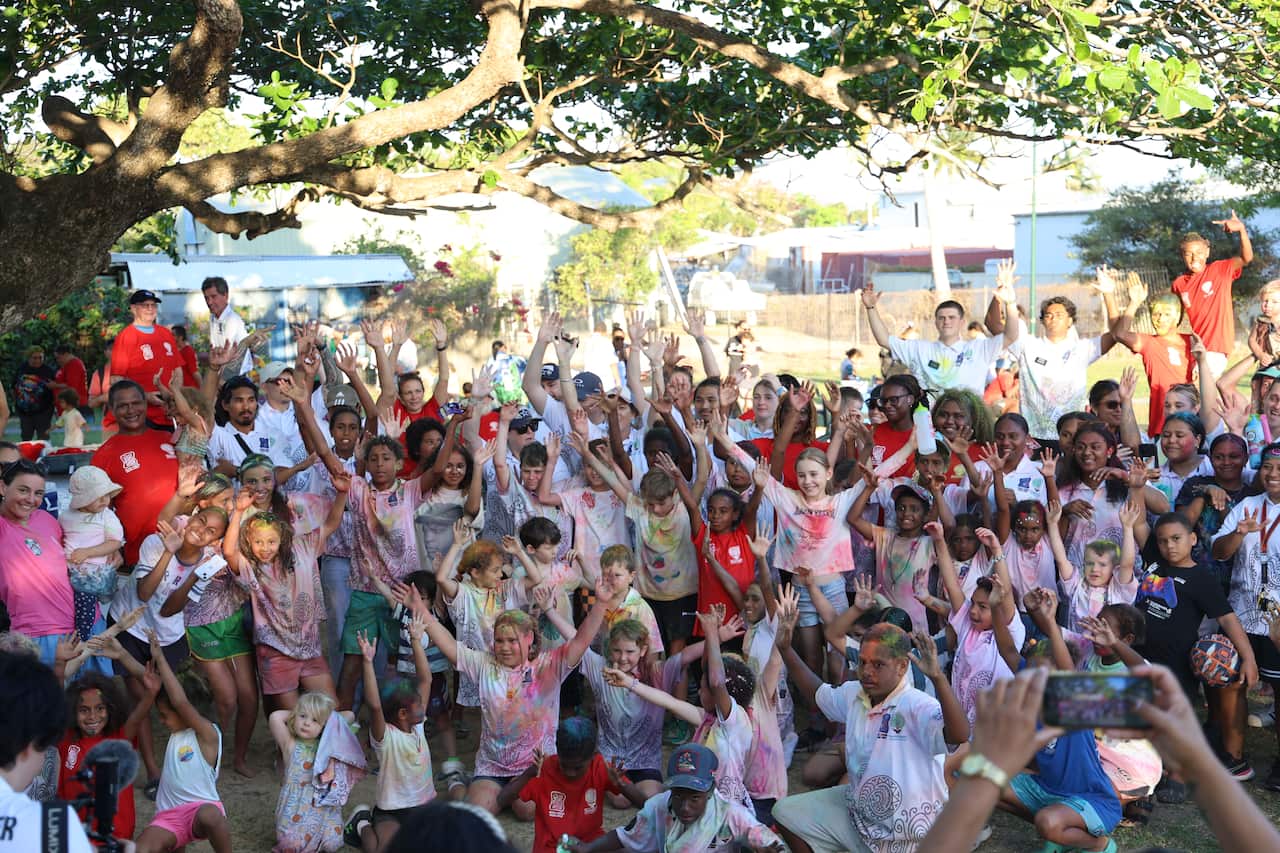 Hundreds turn out for events on Waiben.