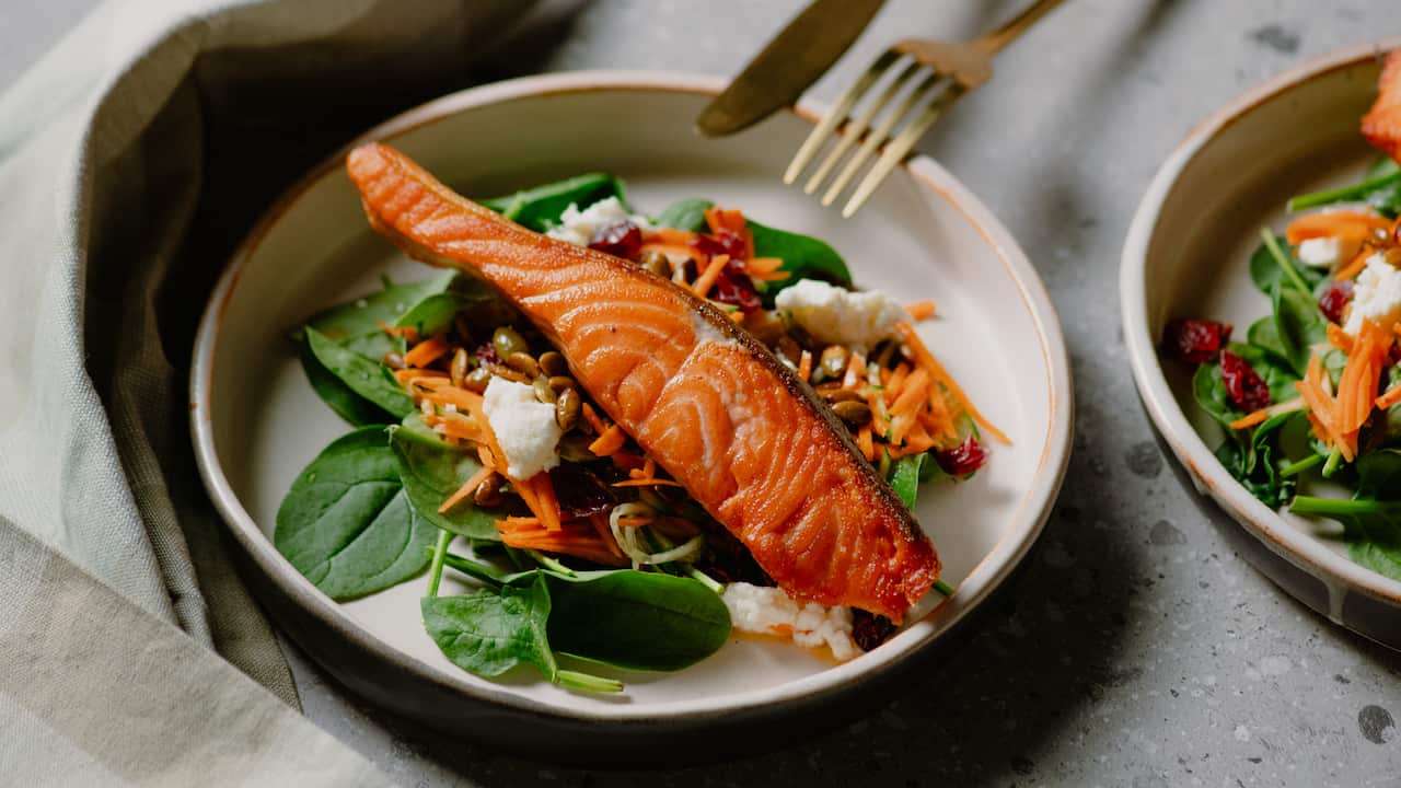 Salmon and Persian feta salad 