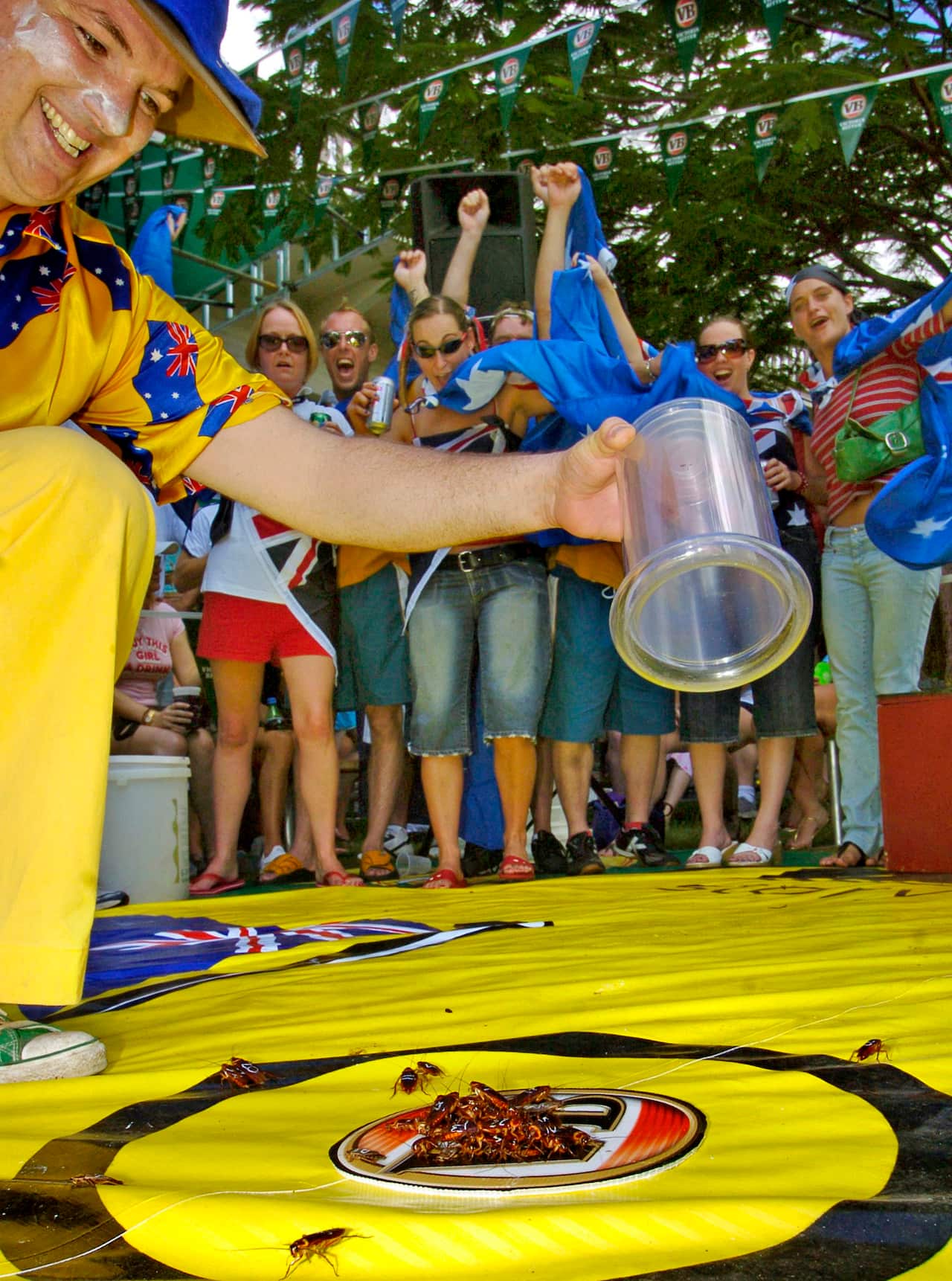 AUSTRALIA DAY COCKROACH RACE